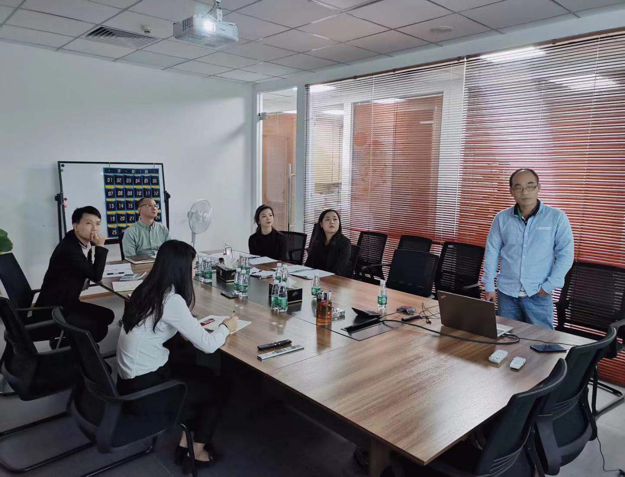 11.04-1-3.jpg 11.04-1-3.jpg