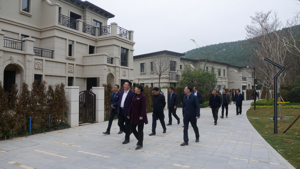 12.31-3-3.jpg 12.31-3-3.jpg